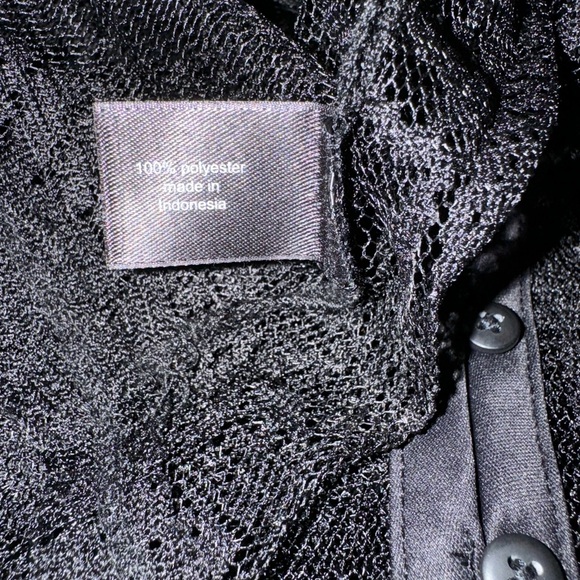 NWT Lane Bryant Lace Peplum Top or Overpiece. Black. Flutter Skeeves. Size 26/28 - Picture 9 of 9